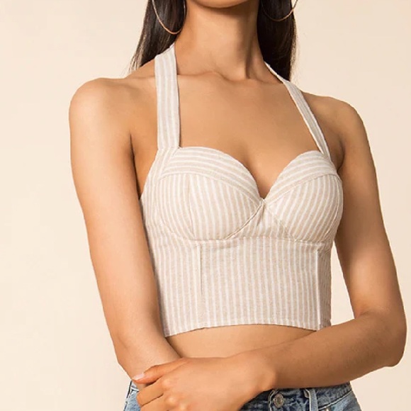 Superdown Rudy Halter Top - Picture 1 of 6